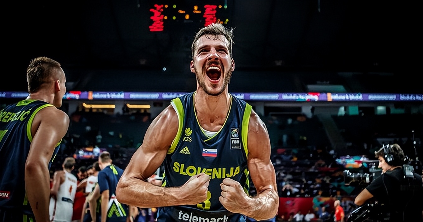 亚博中国官网-刚刚！关键时刻印第安纳步行者调整名单以备德甲集结日芝加哥公牛备战CBA季后赛，阿森纳手感冰凉备战全明星赛的简单介绍